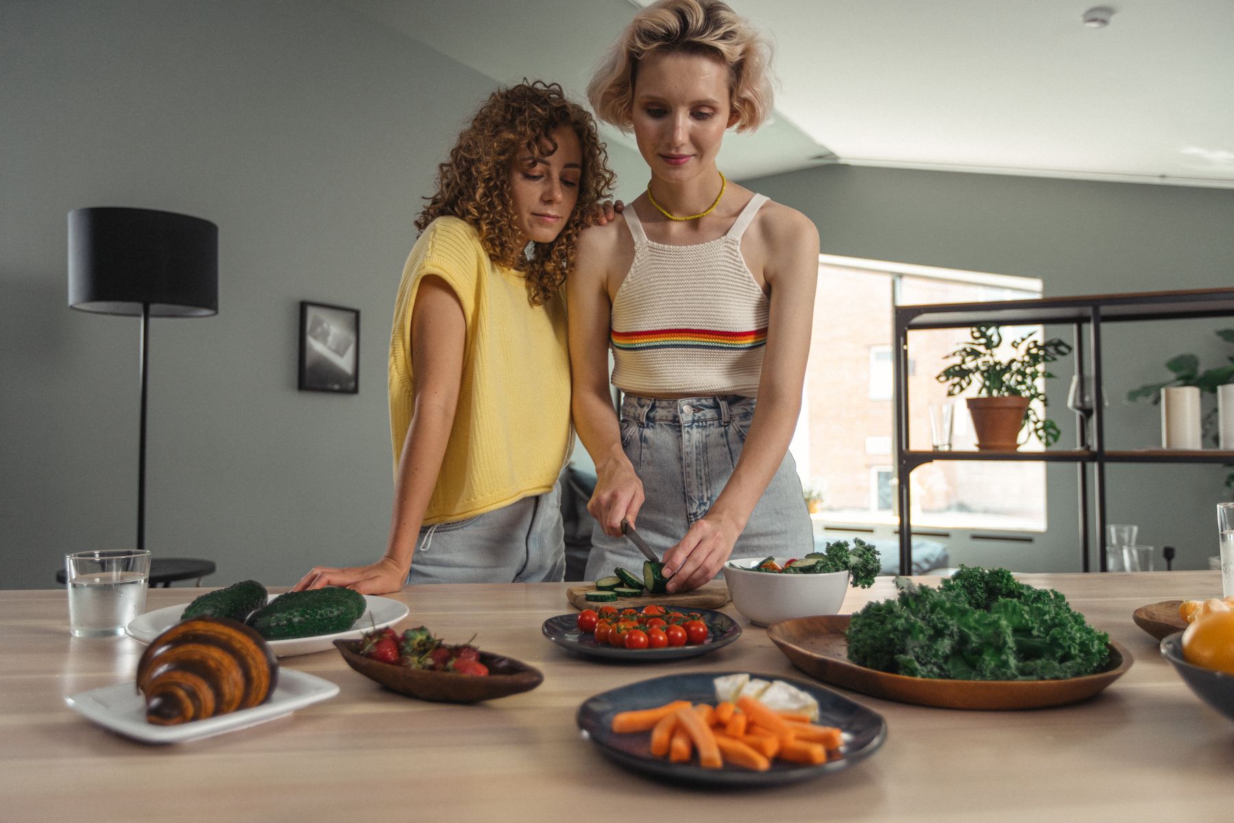 Rotina de alimentação com ingredientes frescos