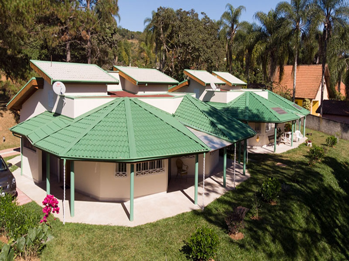 Vista de 4 studios de 62m² no Retiro Suíço
