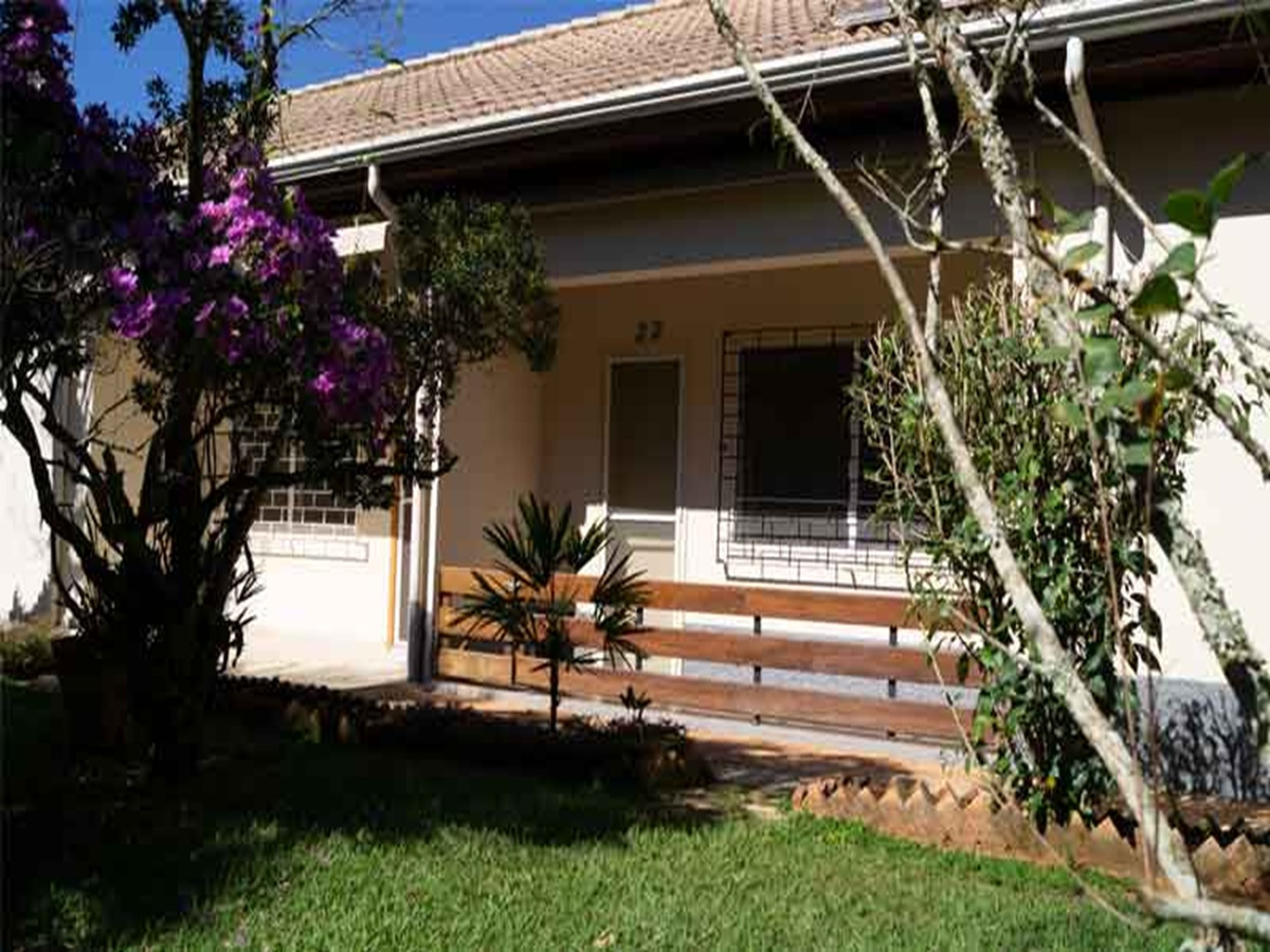 Vista de 1 chalé de 75m² no Retiro Suíço